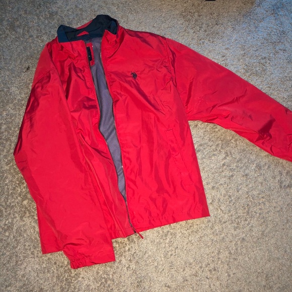 Red jacket - Picture 2 of 2